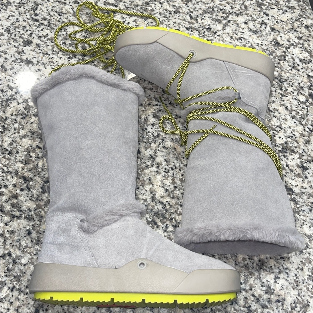 Baretraps Danney Women's Water Resistant Winter Boot Gray and Green Size 8 - Picture 17 of 17